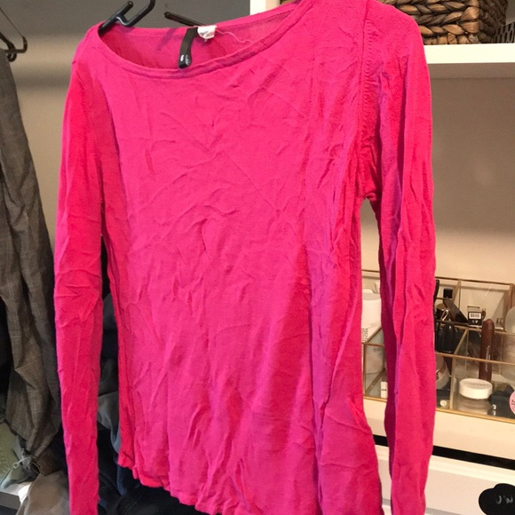 H&M Sweaters - H & M fuchsia sweater H&M Sweaters - H & M fuchsia sweater